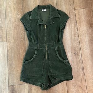 Show Me Your Mumu green romper size small